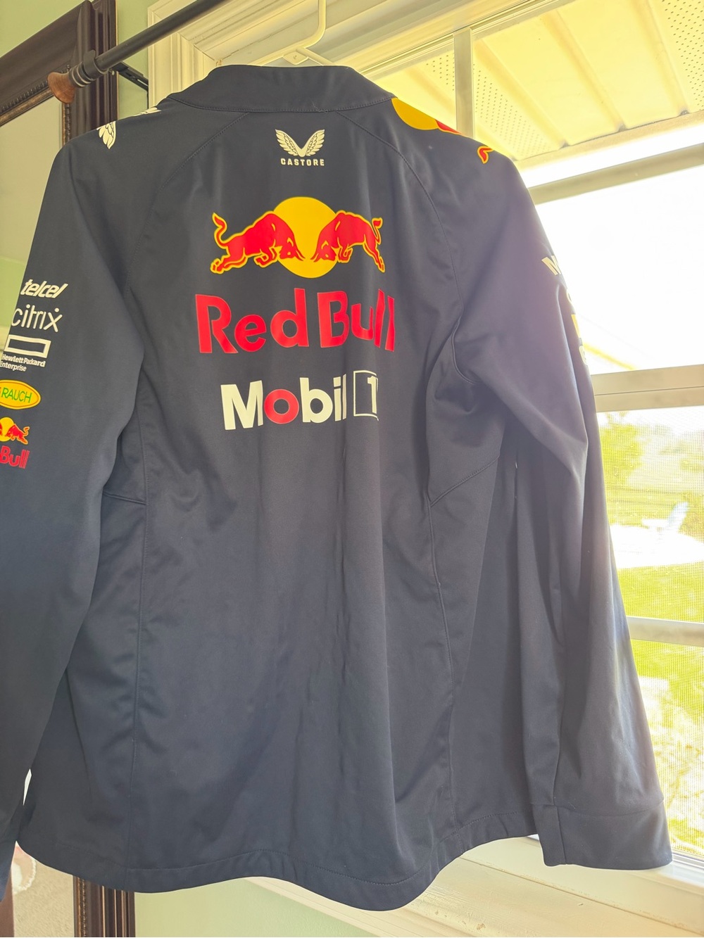 Oracle Red Bull Racing Navy Team Softshell Jacket - Picture 6 of 6